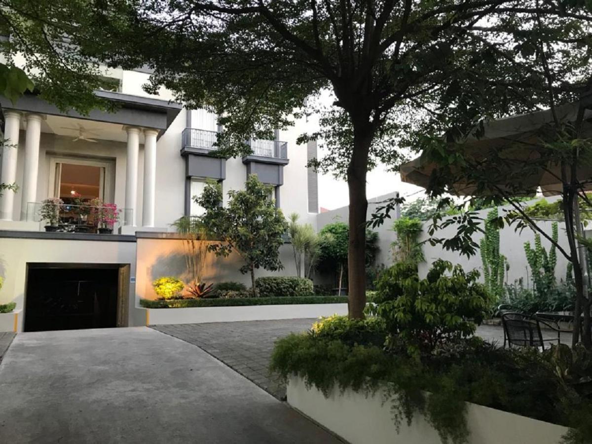 Home 899 Patal Senayan Jakarta Exterior foto